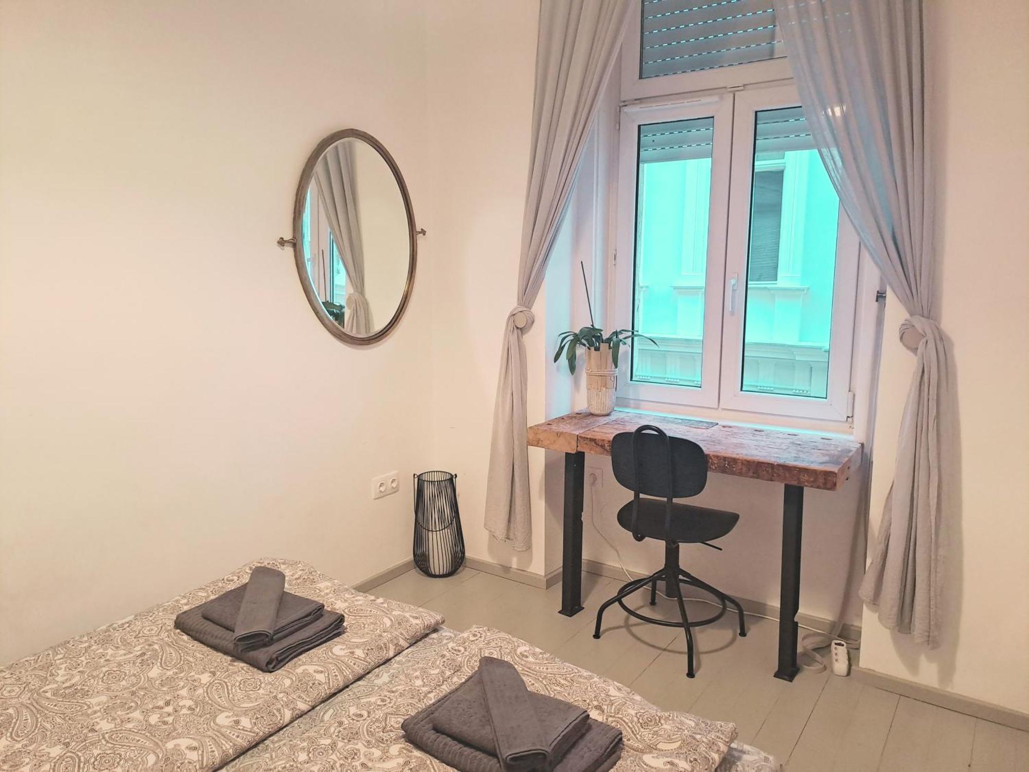 Par Par Apartman Budapest Bagian luar foto